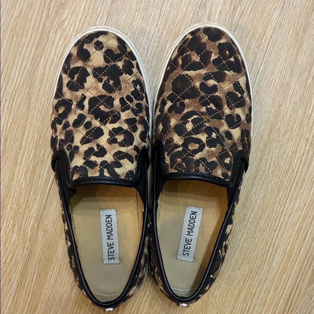 Steve Madden Leopard Print Slip-On Flats - Black and Brown